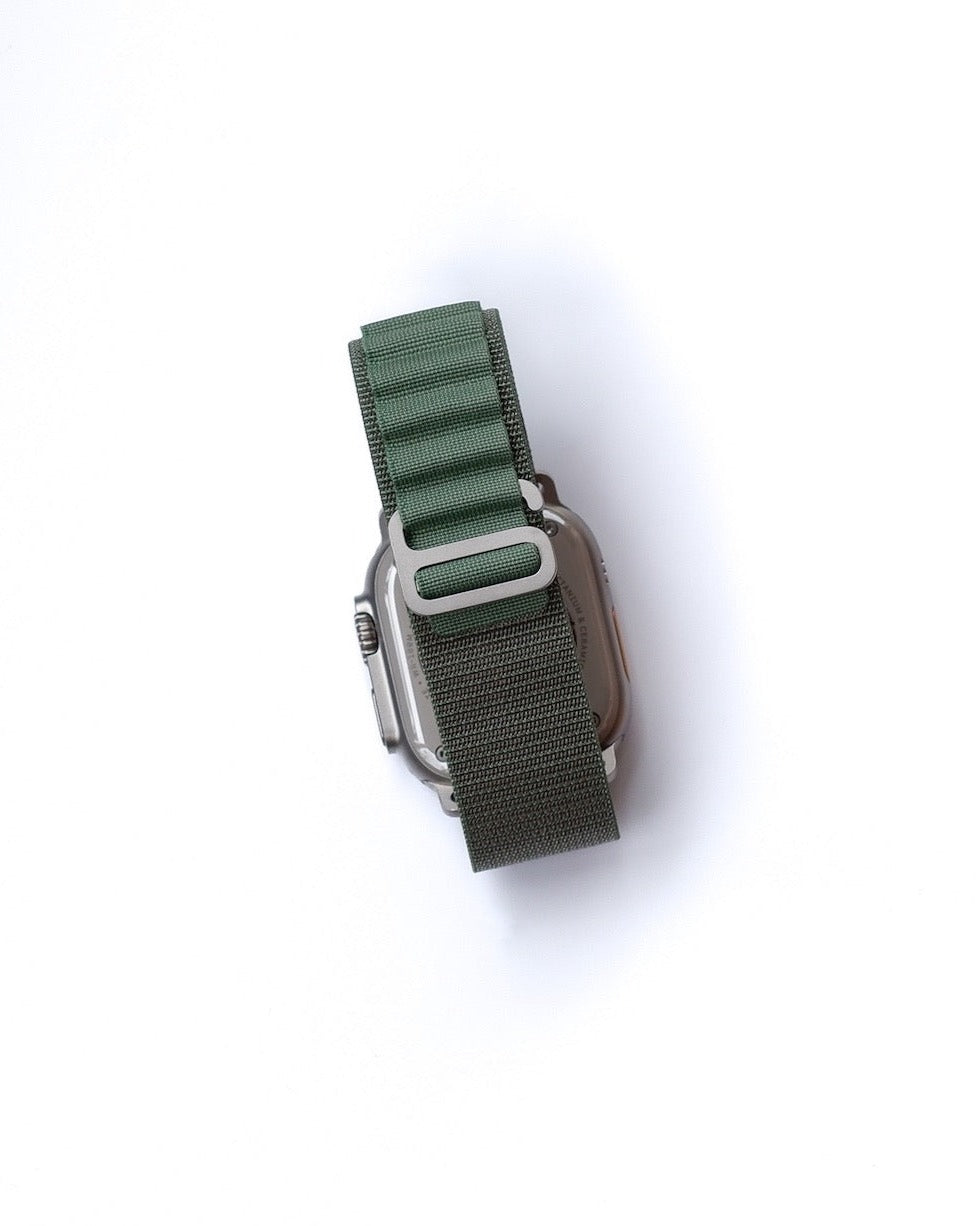 Apex, Alpine Loop Olive | Sportarmband für Apple Watch Ultra (Grün)-Apple Watch Armbänder kaufen #farbe_grün
