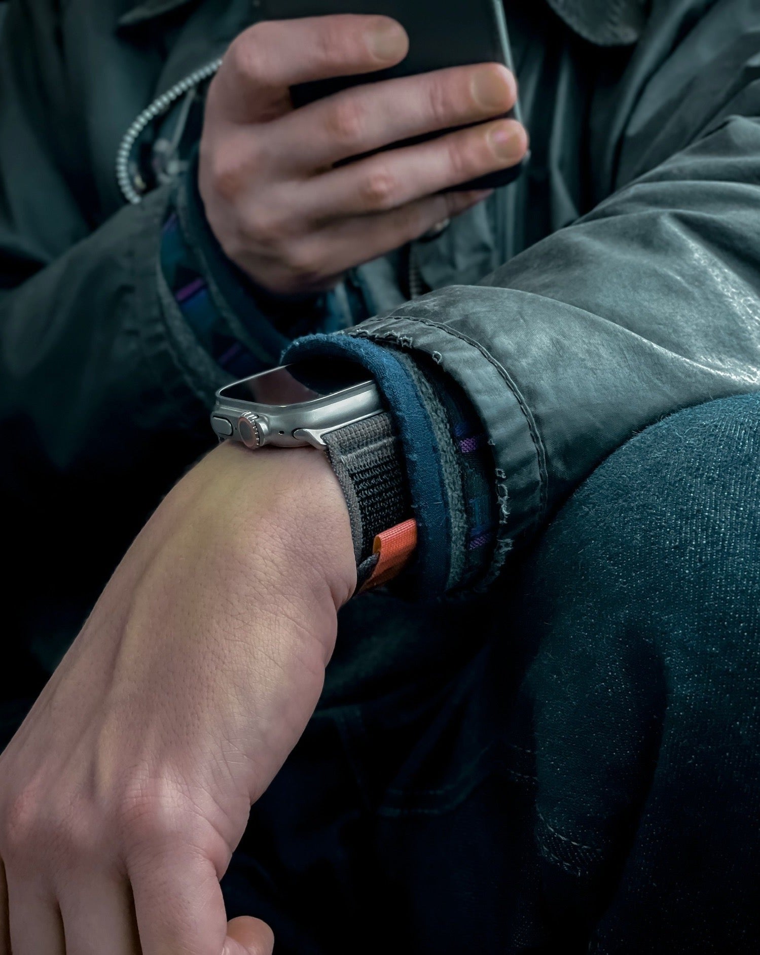 Highland, Trail Loop Black/Grey | Sportarmband für Apple Watch Ultra (Grau)-Apple Watch Armbänder kaufen #farbe_schwarz/grau