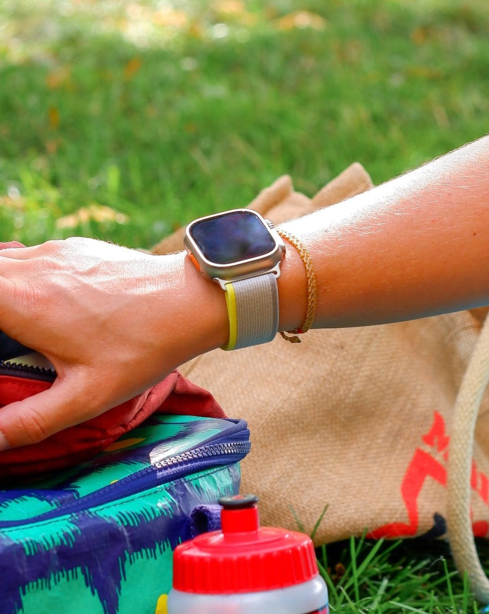 Highland, Trail Loop Yellow/Beige | Sportarmband für Apple Watch Ultra (Beige)-Apple Watch Armbänder kaufen #farbe_beige/gelb