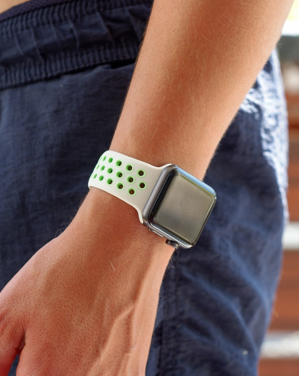 Spruce Aura/Vapor Green Silikon Loop | Sportarmband für Apple Watch (Grün)-Apple Watch Armbänder kaufen #farbe_spruce aura/vapor
