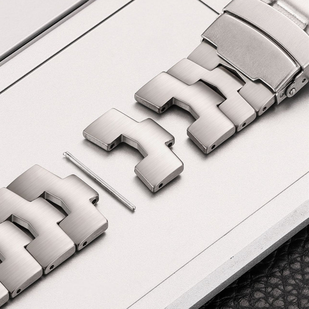 Titan 2 | Gliederarmband für Apple Watch (Silber)-Apple Watch Armbänder kaufen
